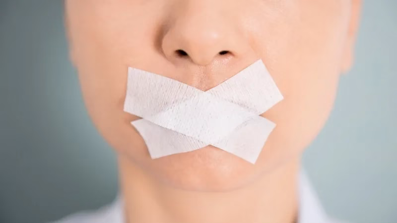 Sivas’ta yayın yapan yerel bir gazetede “Tarihi Gökmedrese Nikah Salonu