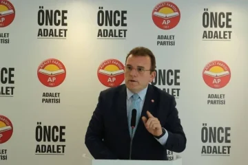 Vecdet Öz’den Müsavat Dervişoğlu’na “ittifak” çağrısı